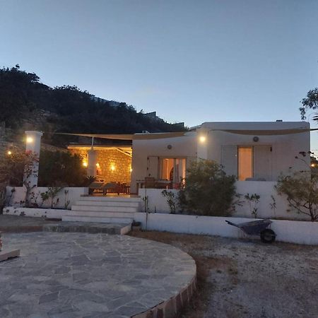 Tranquil Villa With Sea View In Ammopi Karpathos Amoopi Exterior photo